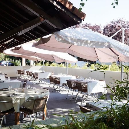Hotel Logis Des Trois Massifs Claix  Zewnętrze zdjęcie