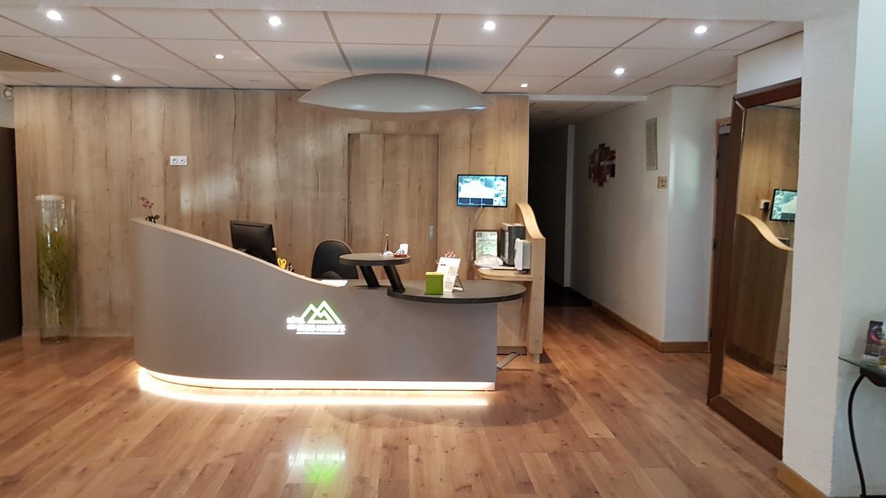 Hotel Logis Des Trois Massifs Claix  Zewnętrze zdjęcie